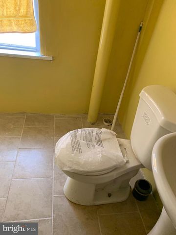 321 HIGHLAND AVENUE, Chester, PA 19013