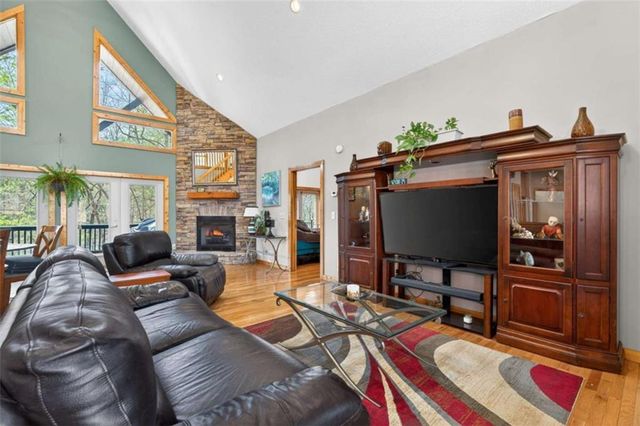 1858 Newport Drive, Ellijay, GA 30540