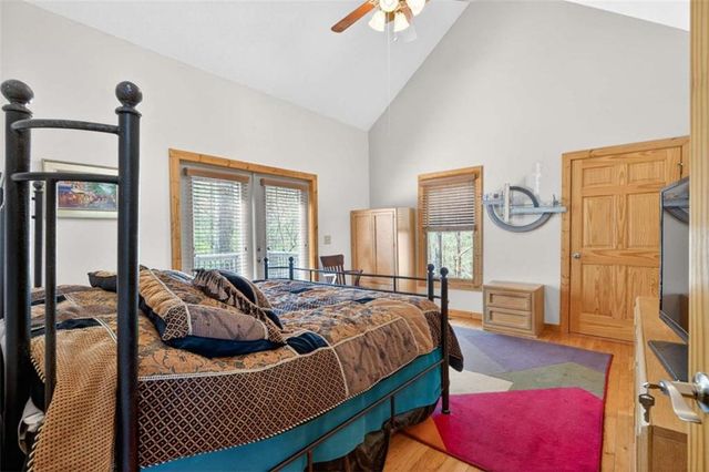 1858 Newport Drive, Ellijay, GA 30540