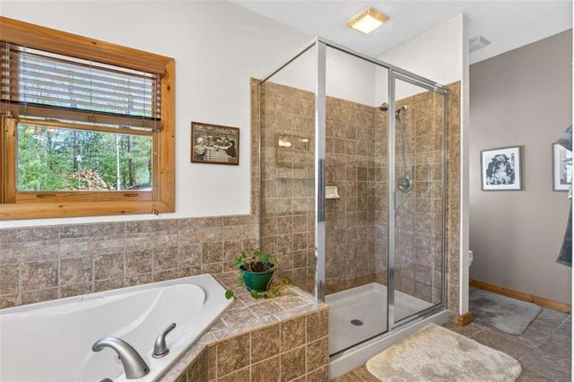1858 Newport Drive, Ellijay, GA 30540