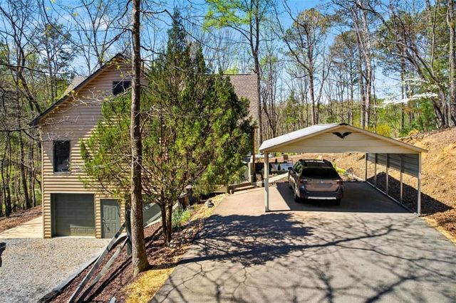 1858 Newport Drive, Ellijay, GA 30540