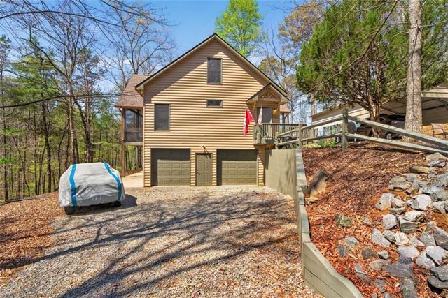 1858 Newport Drive, Ellijay, GA 30540