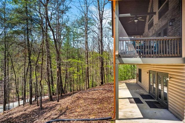 1858 Newport Drive, Ellijay, GA 30540