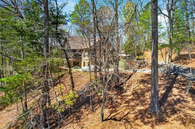1858 Newport Drive, Ellijay, GA 30540