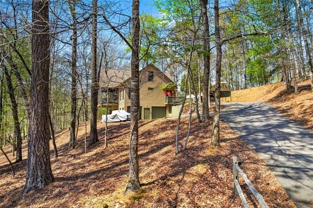 1858 Newport Drive, Ellijay, GA 30540