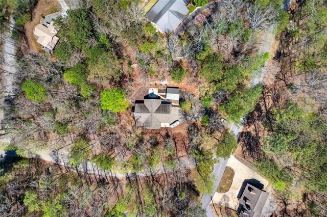 1858 Newport Drive, Ellijay, GA 30540