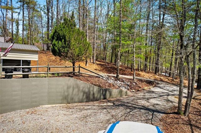 1858 Newport Drive, Ellijay, GA 30540