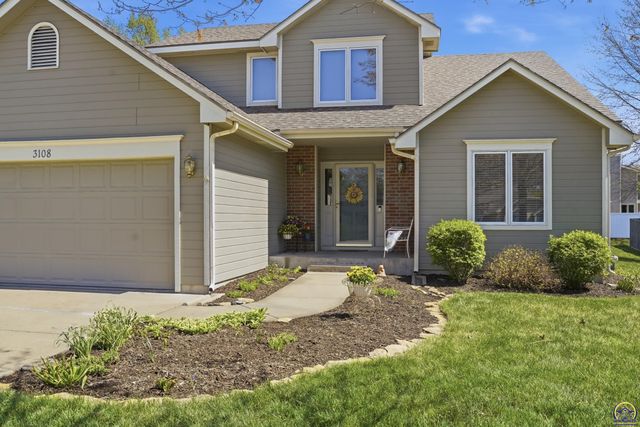 3108 SW Staffordshire RD, Topeka, KS 66614