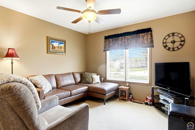 3108 SW Staffordshire RD, Topeka, KS 66614