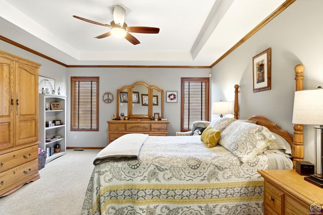 3108 SW Staffordshire RD, Topeka, KS 66614
