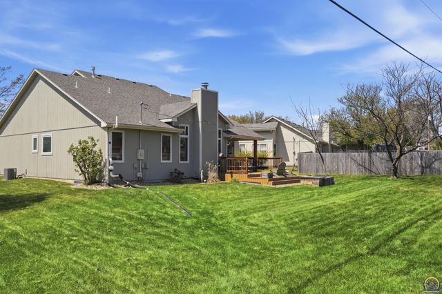 3108 SW Staffordshire RD, Topeka, KS 66614