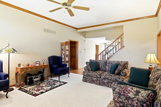 3108 SW Staffordshire RD, Topeka, KS 66614
