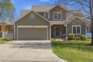 3108 SW Staffordshire RD, Topeka, KS 66614