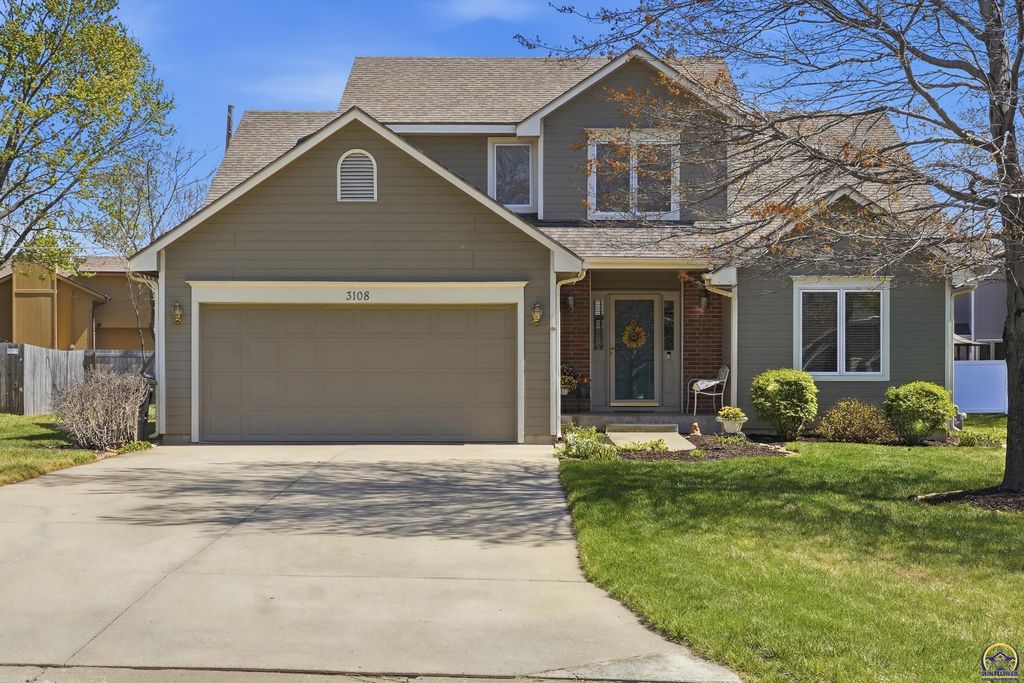 3108 SW Staffordshire RD, Topeka, KS 66614