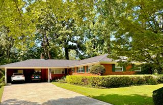 320 Emerson Dr., Hattiesburg, MS 39401