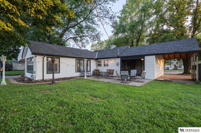 2154 Hickory Lane, Fremont, NE 68025