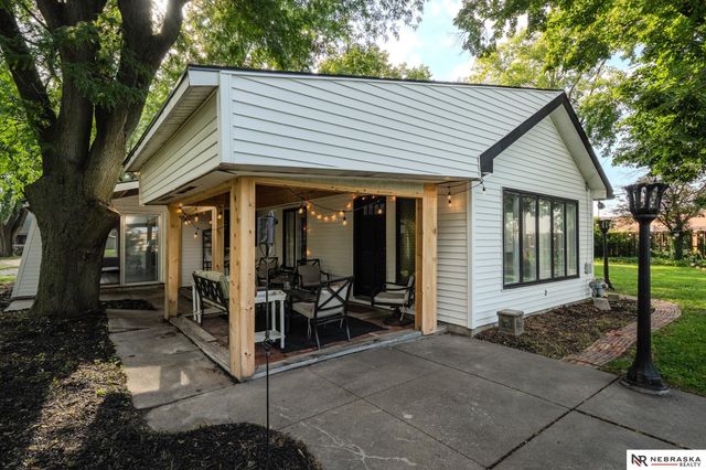 2154 Hickory Lane, Fremont, NE 68025