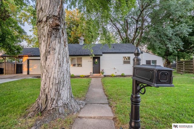 2154 Hickory Lane, Fremont, NE 68025