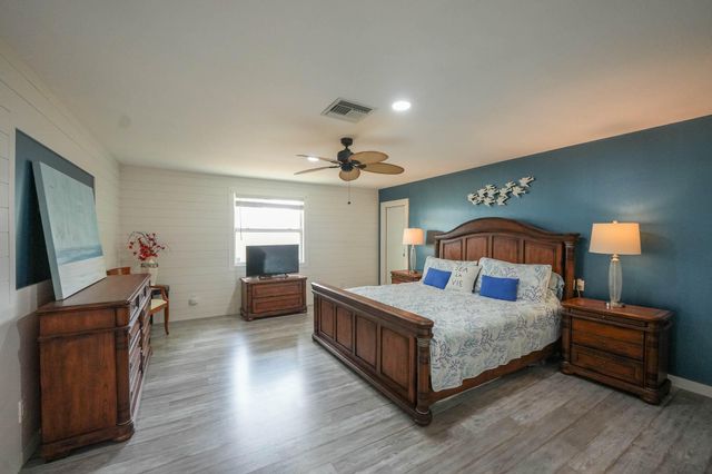 1341 SW Evergreen Lane, Palm City, FL 34990