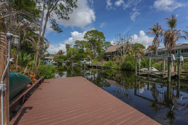1341 SW Evergreen Lane, Palm City, FL 34990