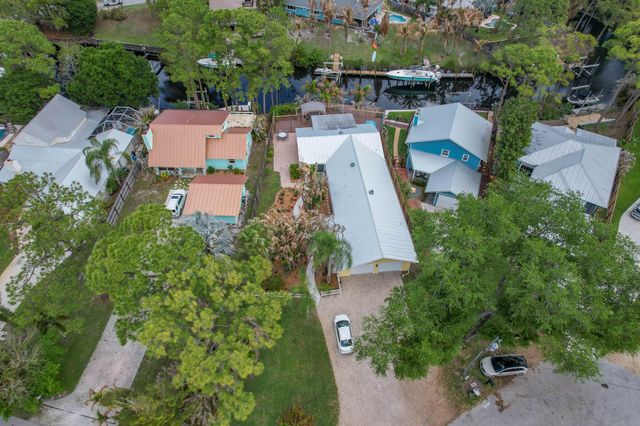 1341 SW Evergreen Lane, Palm City, FL 34990