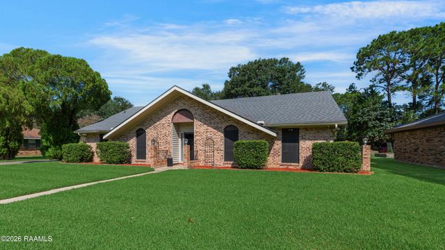 1608 Walnut Street, New Iberia, LA 70560
