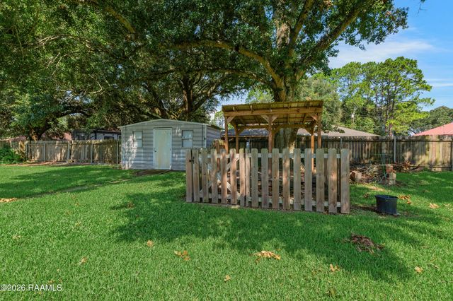 1608 Walnut Street, New Iberia, LA 70560