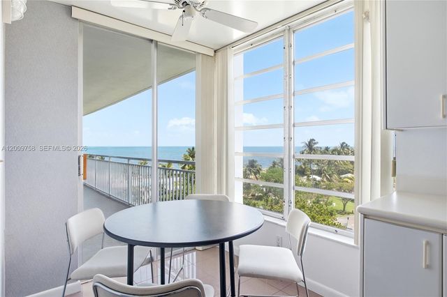 605 Ocean Dr 7L, Key Biscayne, FL 33149
