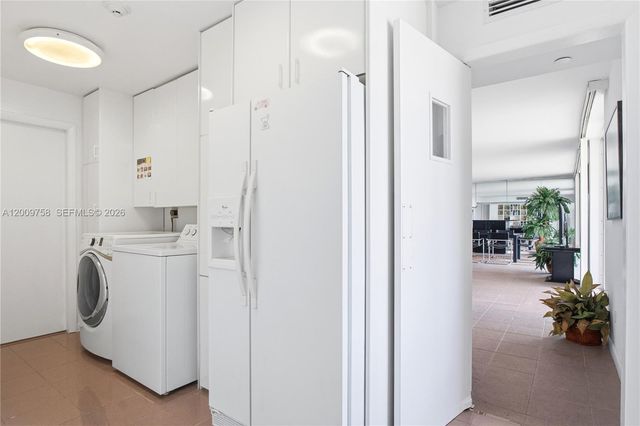 605 Ocean Dr 7L, Key Biscayne, FL 33149