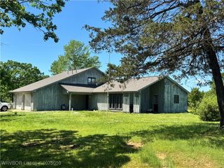 25096 Nobles Road, Howe, OK 74940