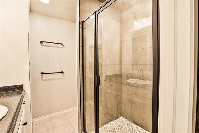 10119 Shadowridge Drive, Oklahoma City, OK 73159