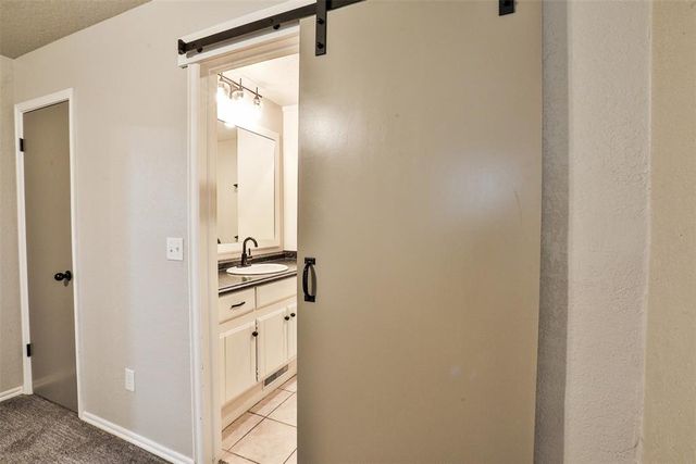 10119 Shadowridge Drive, Oklahoma City, OK 73159