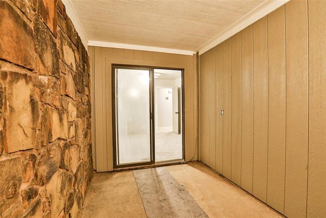 10119 Shadowridge Drive, Oklahoma City, OK 73159