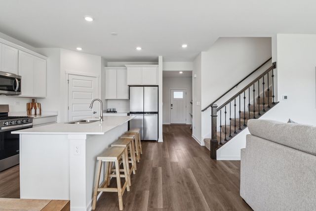 1455 Vintage Drive, Oswego, IL 60543