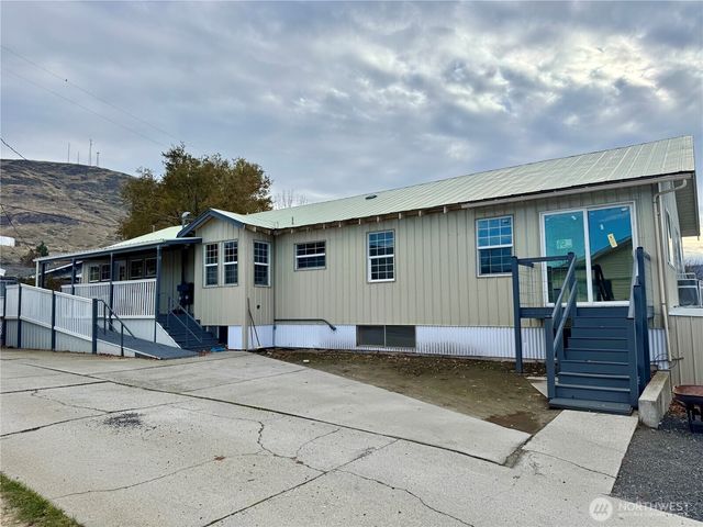 705 Spruce Street, Coulee Dam, WA 99116