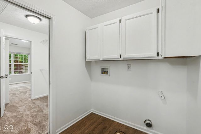 6630 Sparrowood Drive, Indianapolis, IN 46236