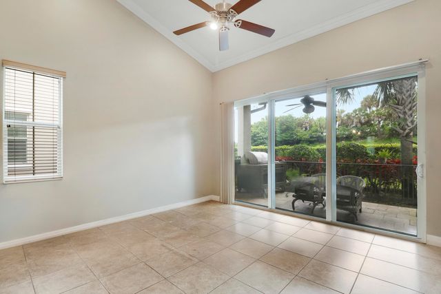 4541 Mediterranean Circle, Palm Beach Gardens, FL 33418