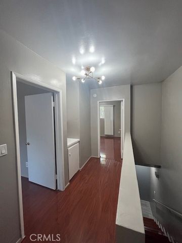 17135 Roscoe Boulevard 1, Northridge, CA 91325