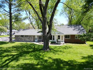 16840 Harrison Street, Livonia, MI 48154