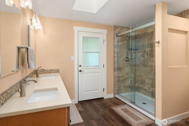 27426 208th Avenue SE, Maple Valley, WA 98038