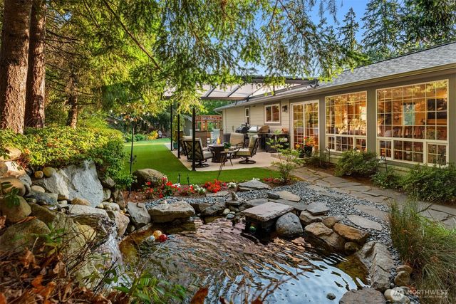 27426 208th Avenue SE, Maple Valley, WA 98038