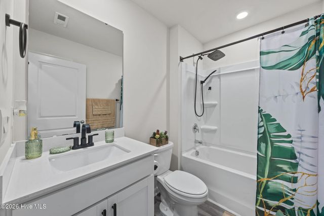 4020 Madeline Farm Boulevard, New Bern, NC 28560