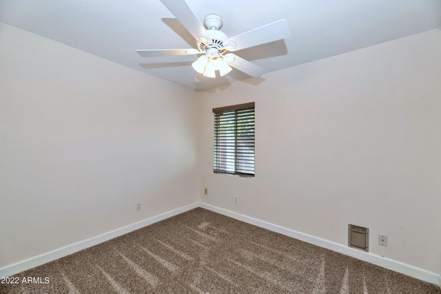 2501 E Highland Avenue, Phoenix, AZ 85016