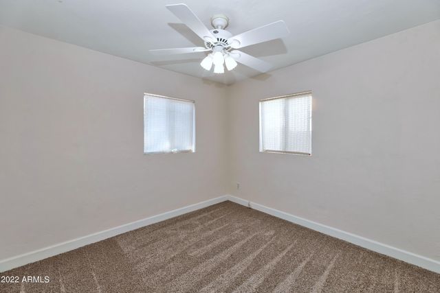 2501 E Highland Avenue, Phoenix, AZ 85016