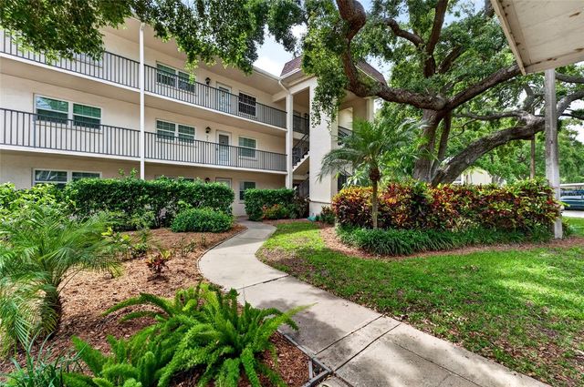 860 VIRGINIA STREET 211, Dunedin, FL 34698