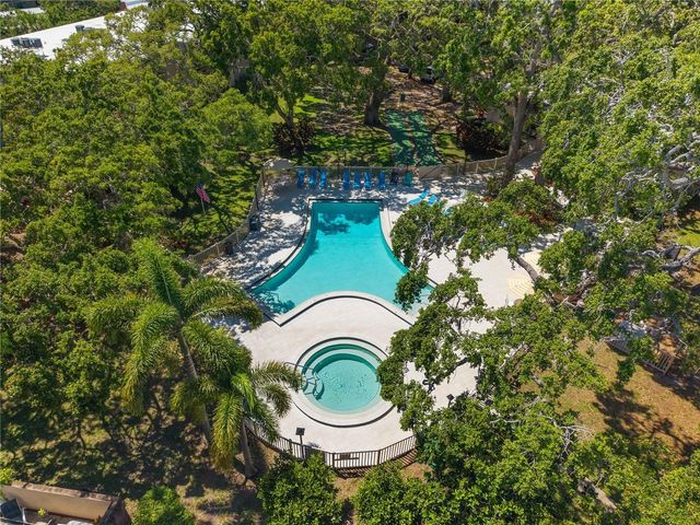 860 VIRGINIA STREET 211, Dunedin, FL 34698