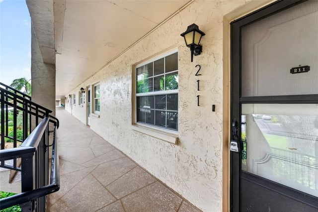 860 VIRGINIA STREET 211, Dunedin, FL 34698