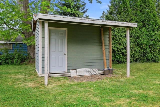 7828 W Puetz ROAD, Franklin, WI 53132