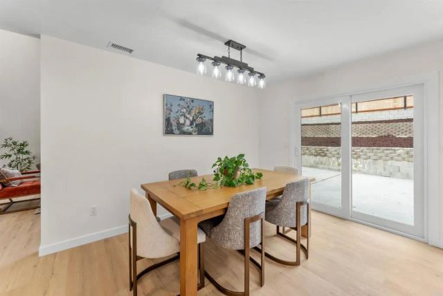968 Highland Dr, Vista, CA 92083
