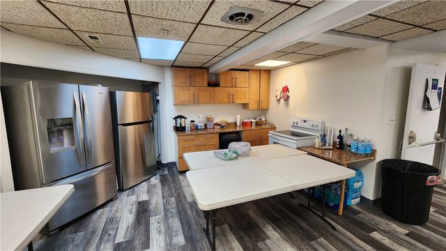 2715 Mosside Blvd, Monroeville, PA 15146